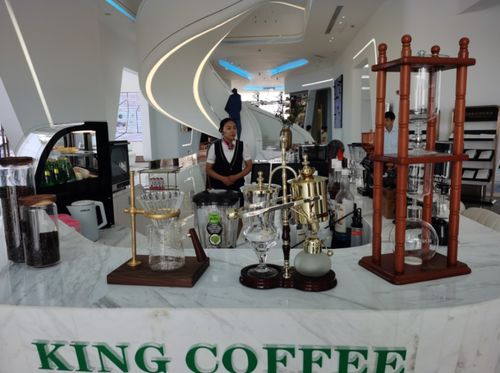 從售樓部的精致到入住后的體驗 公關禮儀下的理想與現實